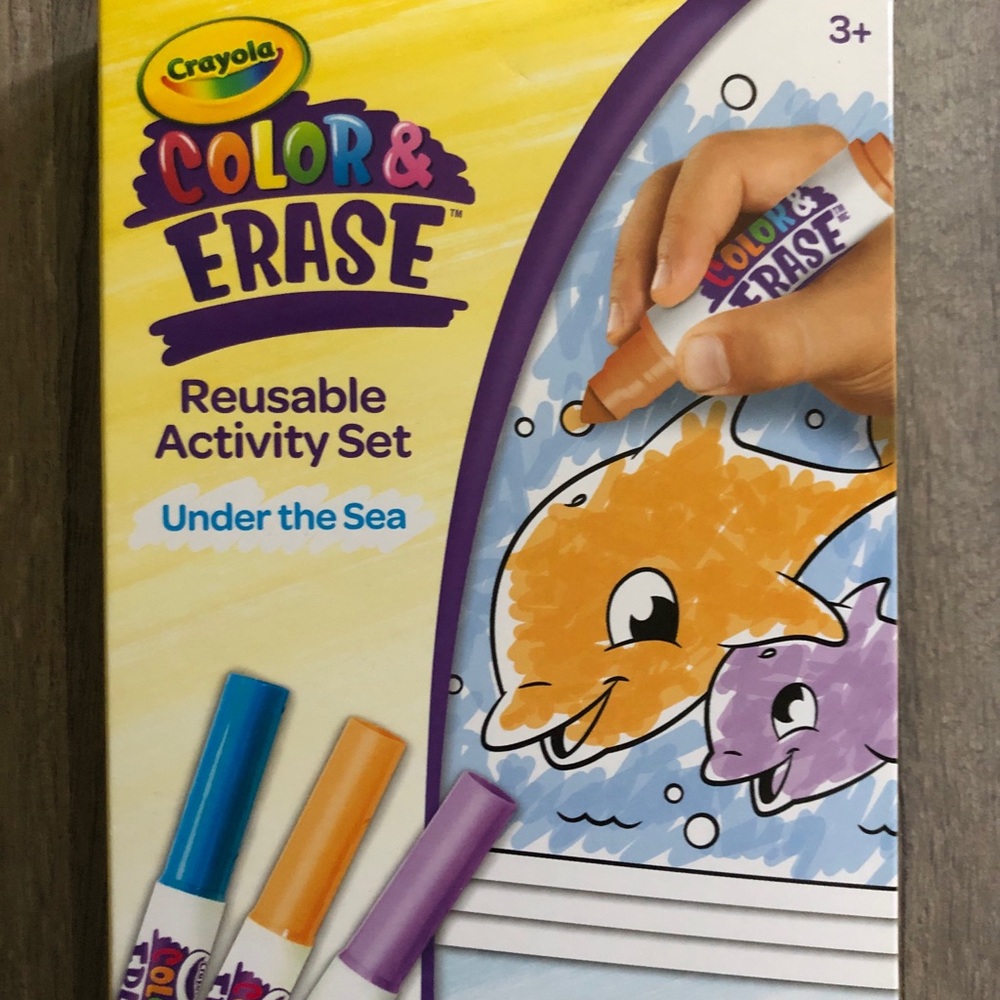 Crayola Color & Erase Activity Set - Vibrant Sea Adventure